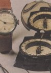 Uhr und Kompass mit Radiumleuchtfarbe